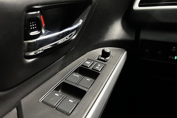 Suzuki SX4 S-Cross 17 of 17