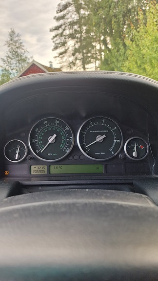 Land Rover Range Rover 28 of 30