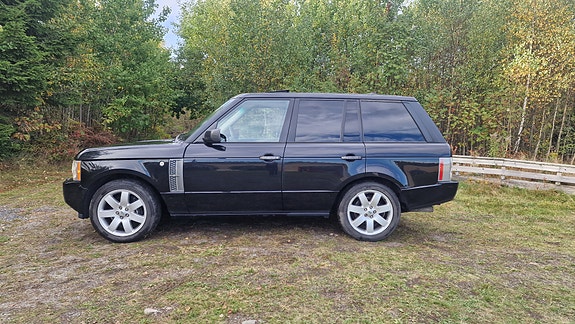 Land Rover Range Rover 19 of 30
