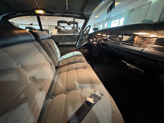 Buick Roadmaster 30 of 30