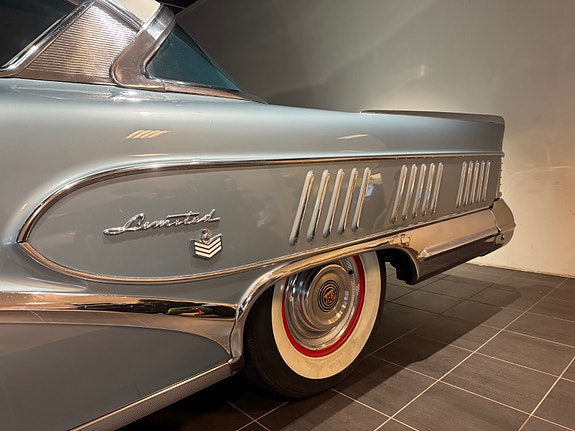 Buick Roadmaster 16 of 30