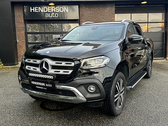 Mercedes-Benz X250 d 2 of 26
