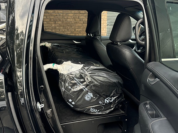 Mercedes-Benz X250 d 25 of 26