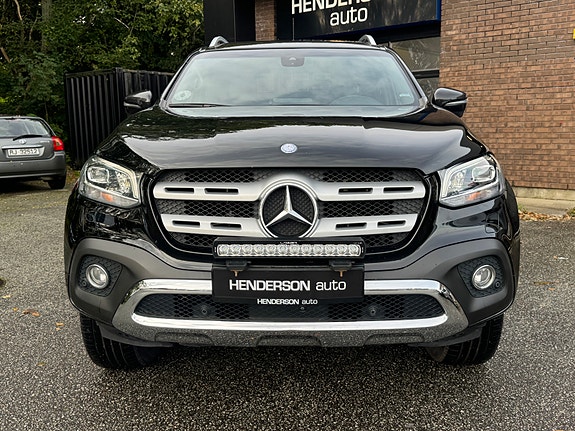 Mercedes-Benz X250 d 12 of 26