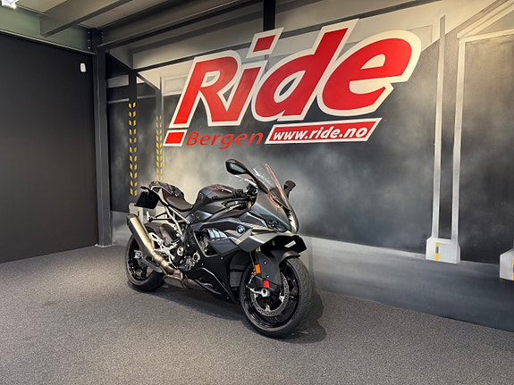 BMW S 1000 RR 2 of 15