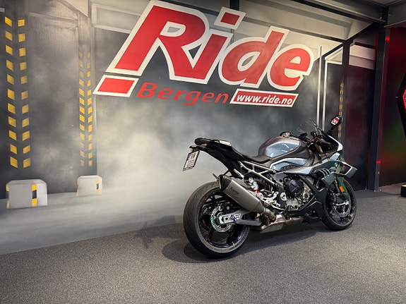 BMW S 1000 RR 4 of 15
