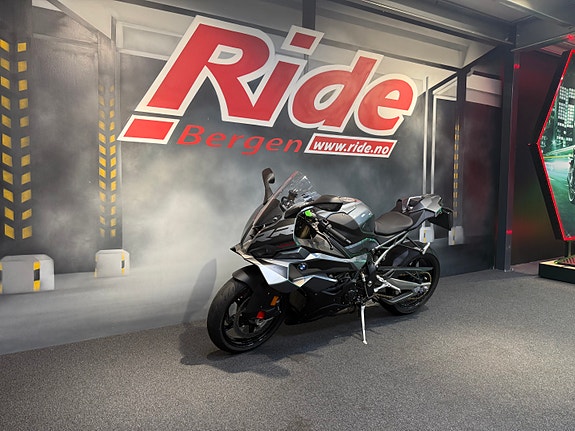 BMW S 1000 RR 9 of 15