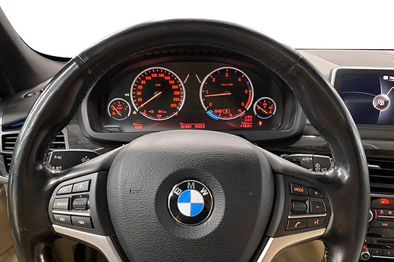 BMW X5 11 of 16