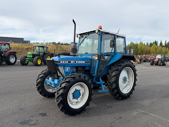 Ford 4610 2 of 30