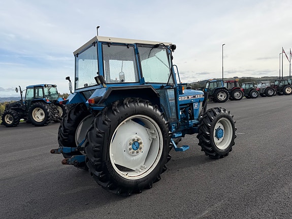 Ford 4610 14 of 30