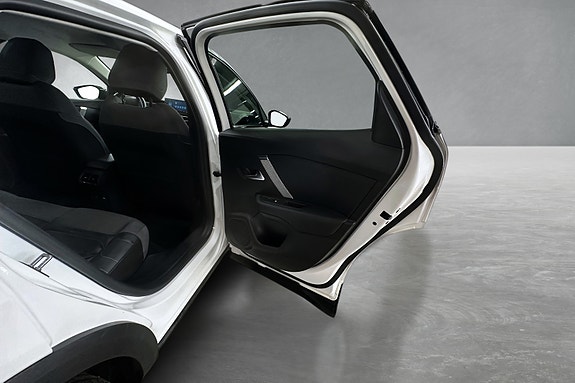 Citroen E-C4 21 of 30