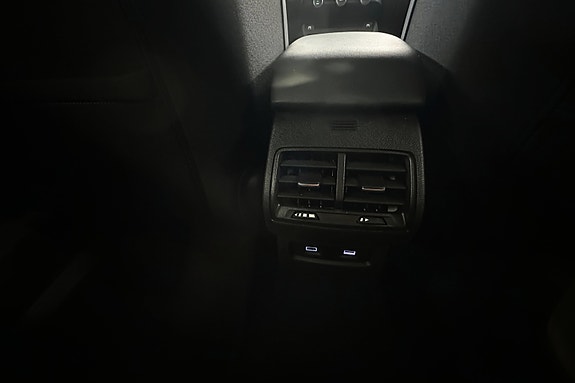 Citroen E-C4 27 of 30