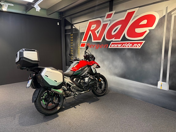 BMW R 1300 GS 10 of 14
