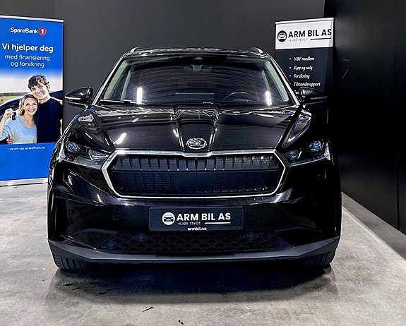 Skoda Enyaq 2 of 30