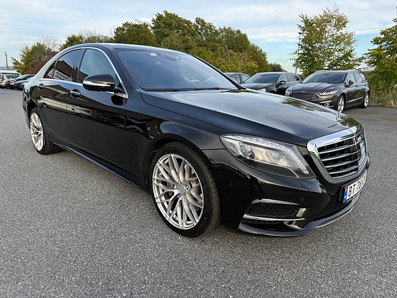 Mercedes-Benz S350 d 3 of 30