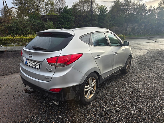 Hyundai ix35 3 of 6