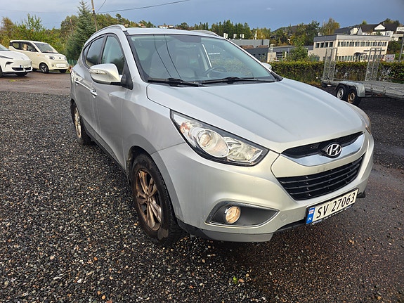 Hyundai ix35 2 of 6