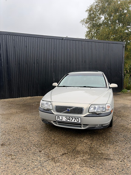 Volvo S80 2 of 25