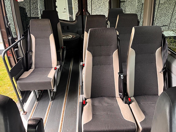 Mercedes-Benz sprinter 316 17 of 19