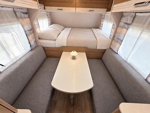 Dethleffs C'Joy 480 QLK | 2 køyer | 1114kg | 1 Eier | Sykkelstativ | 6 sengepl | Markise | Fuktgaranti til 2028 | Som Ny 28 of 30