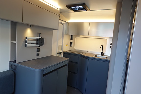 Adria Action Sport 391 LH + 16 of 30