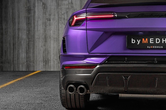 Lamborghini Urus 8 of 30