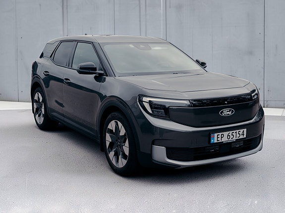 Ford Explorer 3 of 30