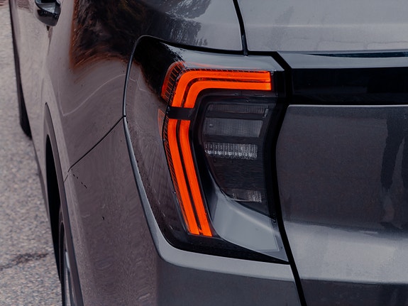Ford Explorer 13 of 30