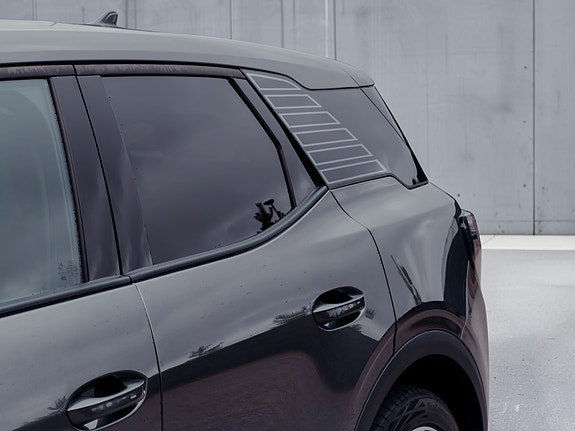 Ford Explorer 11 of 30