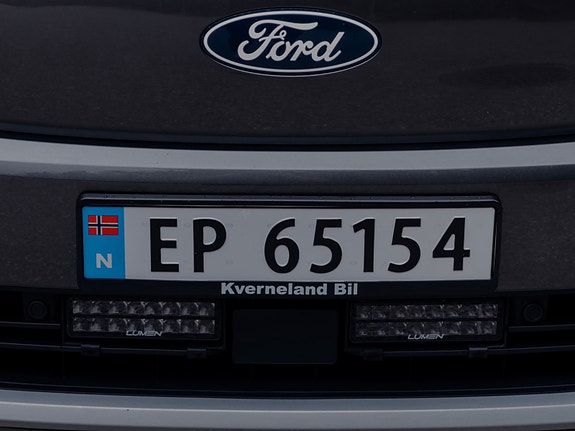 Ford Explorer 9 of 30