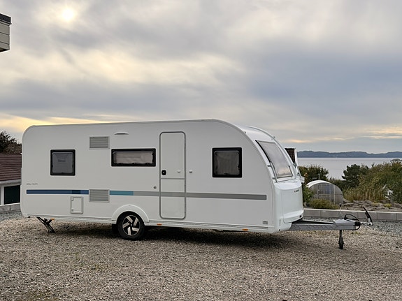 Adria Altea 552PK 2 of 30