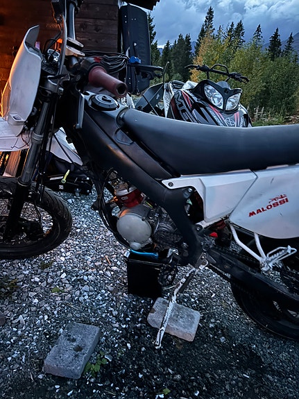 Yamaha DT 50 4 of 11
