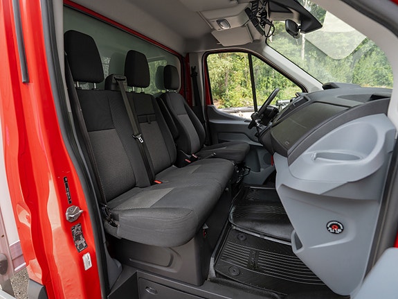 Ford Transit 24 of 30