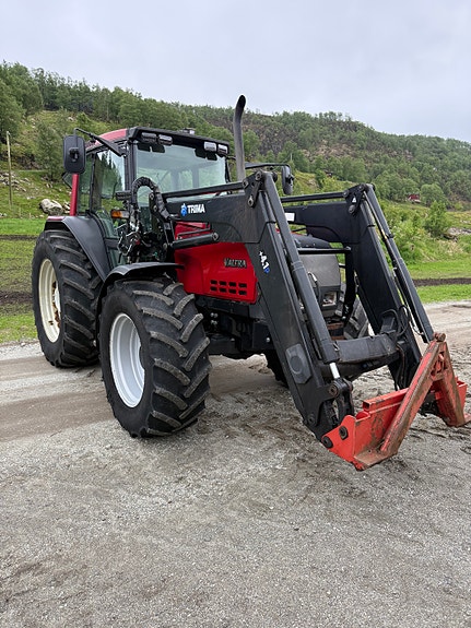 Valtra 6200 7 of 9