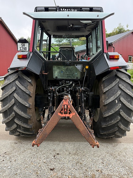 Valtra 6200 6 of 9