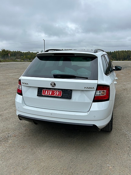 Skoda Fabia 14 of 30