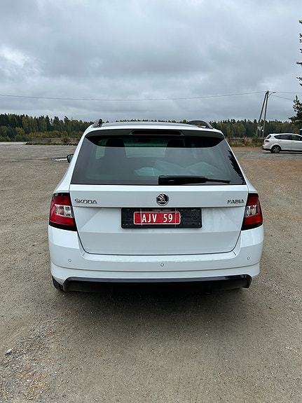 Skoda Fabia 13 of 30