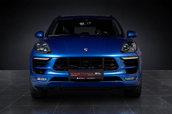 Porsche Macan 3 of 30
