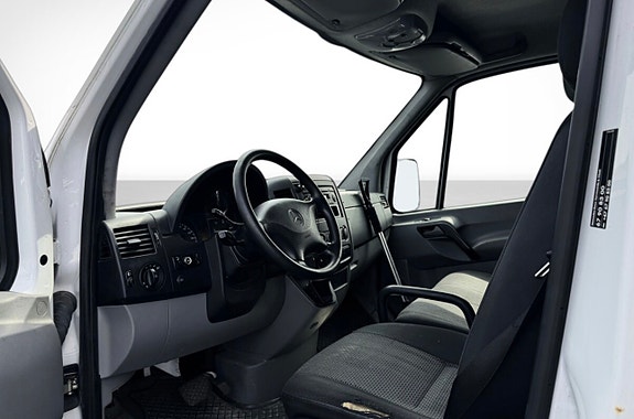 Mercedes-Benz Sprinter 316 9 of 19