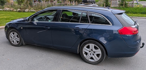Opel Insignia 2 of 16