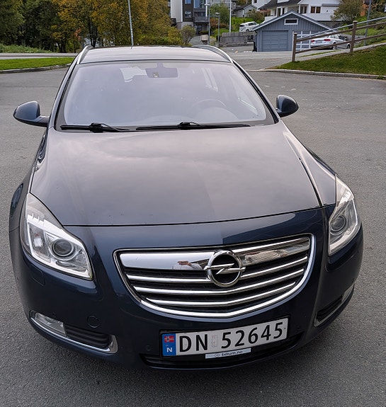 Opel Insignia 3 of 16