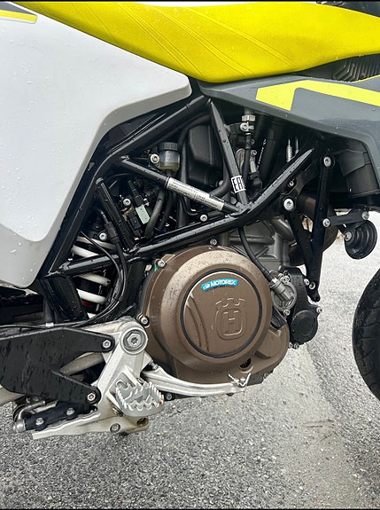 Husqvarna 701 Supermoto 4 of 16