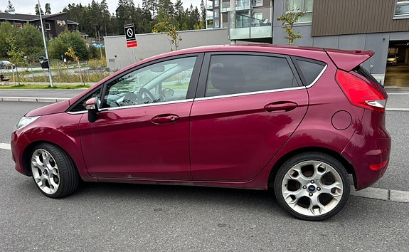 Ford Fiesta 3 of 23