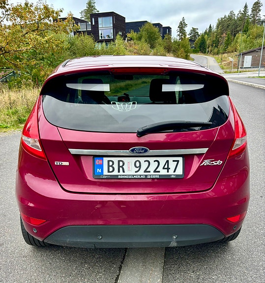 Ford Fiesta 7 of 23