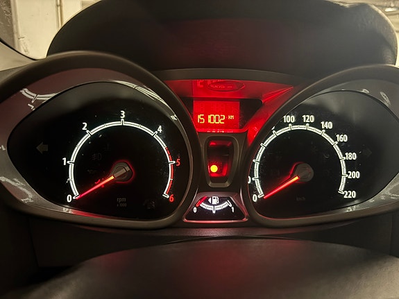 Ford Fiesta 17 of 23