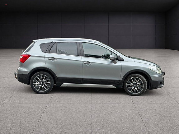 Suzuki SX4 S-Cross 5 of 14