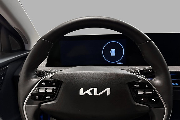 Kia EV6 12 of 30