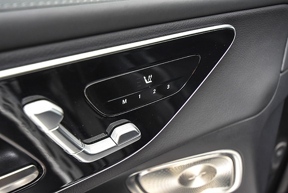 Mercedes-Benz GLC220 d 17 of 28