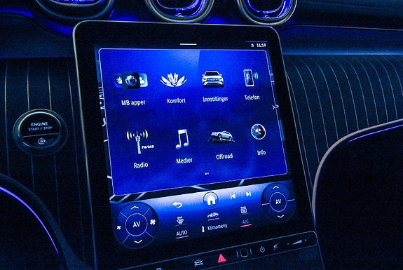 Mercedes-Benz GLC220 d 22 of 28