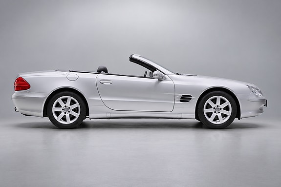 Mercedes-Benz SL500 6 of 23